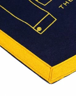 Oxford Pennant Pin Keeper Felt Banner (Pin Collection Display)