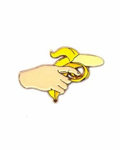 Badaboöm Studio Enamel Pins + Buttons Banana Gun Pin