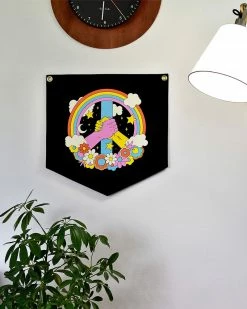 Oxford Pennant Peace On Earth Felt Flag Banner Home