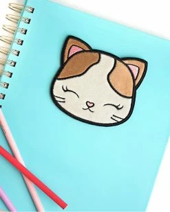 LuxCups Creative Pins + Patches Happy Kitten Fuzzy Patch