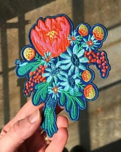 Frog And Toad Press Pins + Patches Flower Bouquet Large Patch