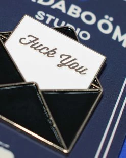 Badaboöm Studio Fuck You Note Pin