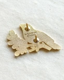 Wildship Studio Robin Bird Pin